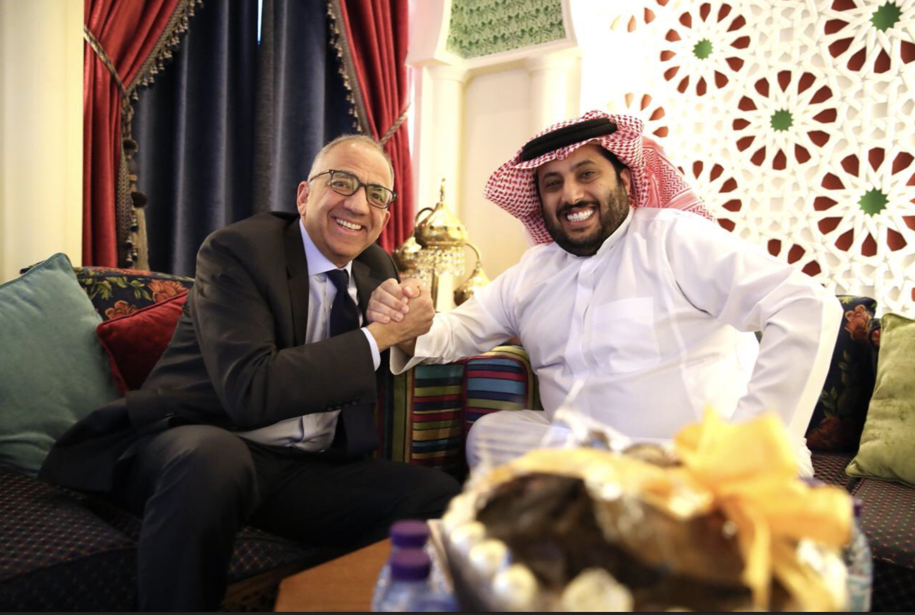 السعودية تفرض نفسها كلاعب أساسي في كرة القدم العالمية.. والأوروبيون متخوفون