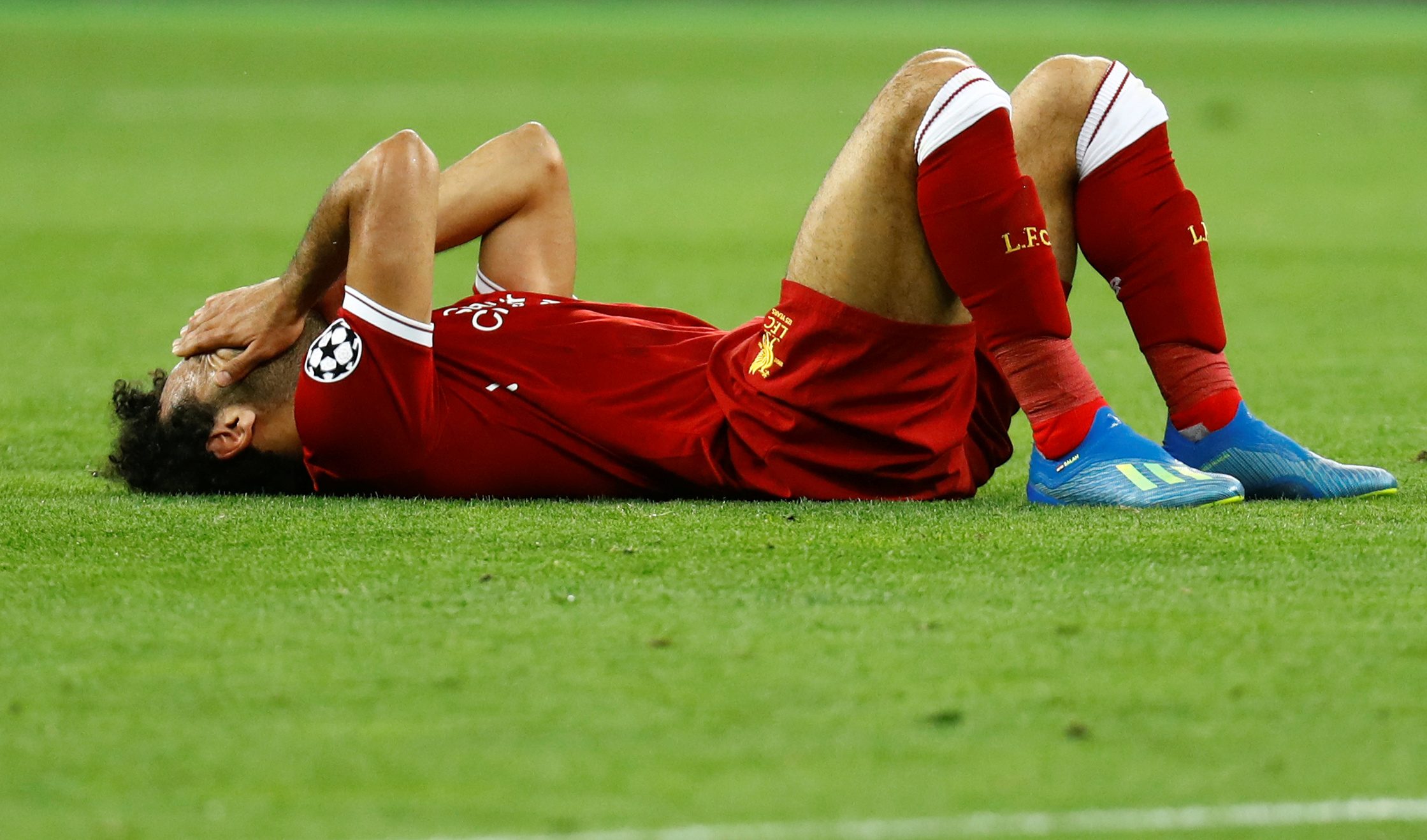الألماني مدافع أرسنال: هذا ما كان يفصل بين محمد صلاح ولقب أفضل لاعب في العالم