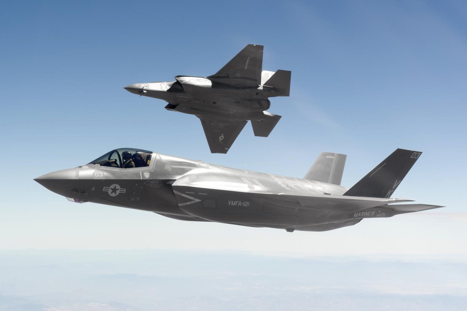 ترمب يوقع قانوناً يعرقل تسليم طائرات F 35 لتركيا.. ولكن البنتاغون يخشى عواقبه على مستقبل هذه التحفة التكنولوجية