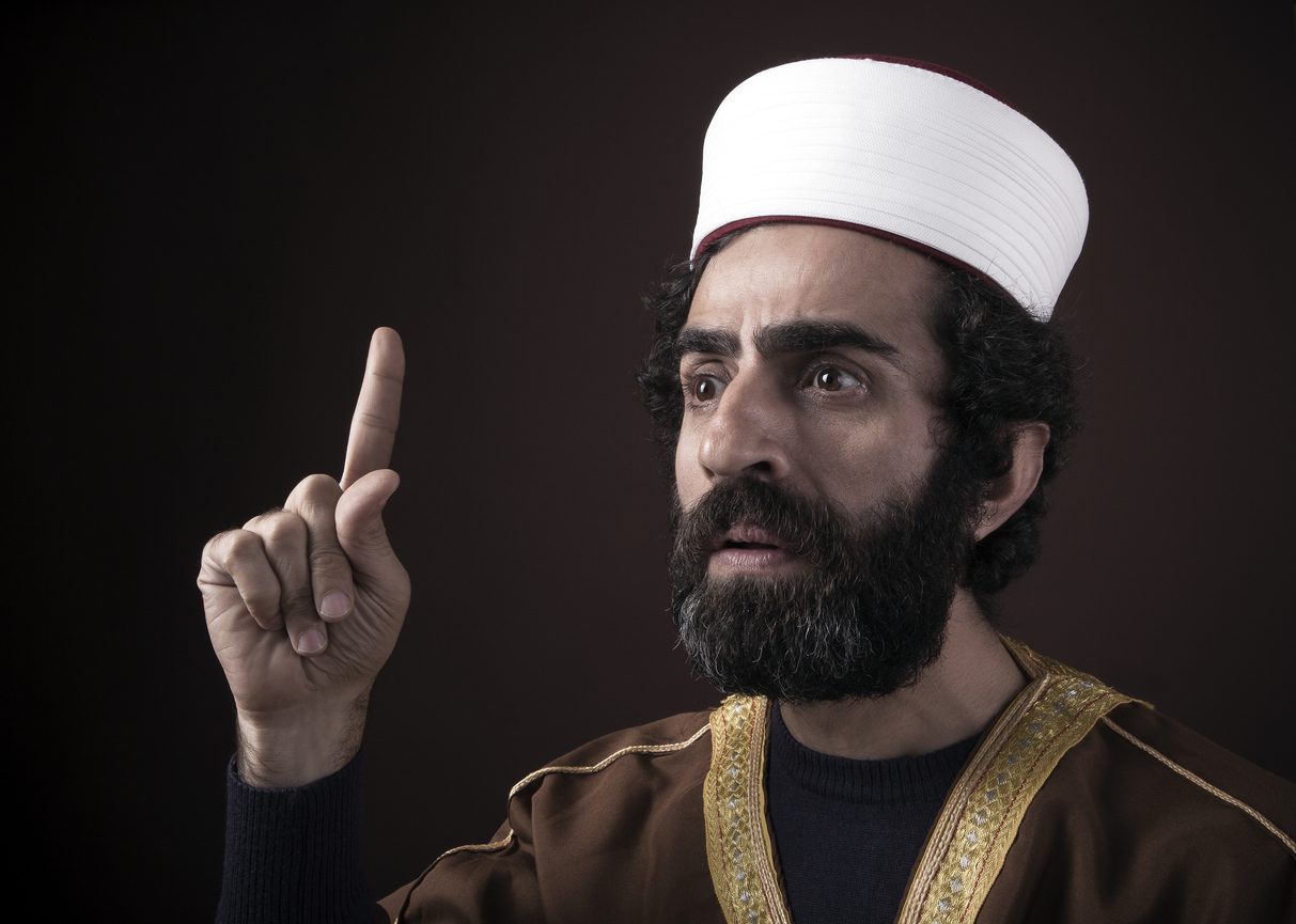 داعية أنيق وجذاب أم تشبه الكهنة وتذكر الناس بالموت؟ كيف تصبح  مشهوراً تجذب ملايين المتابعين