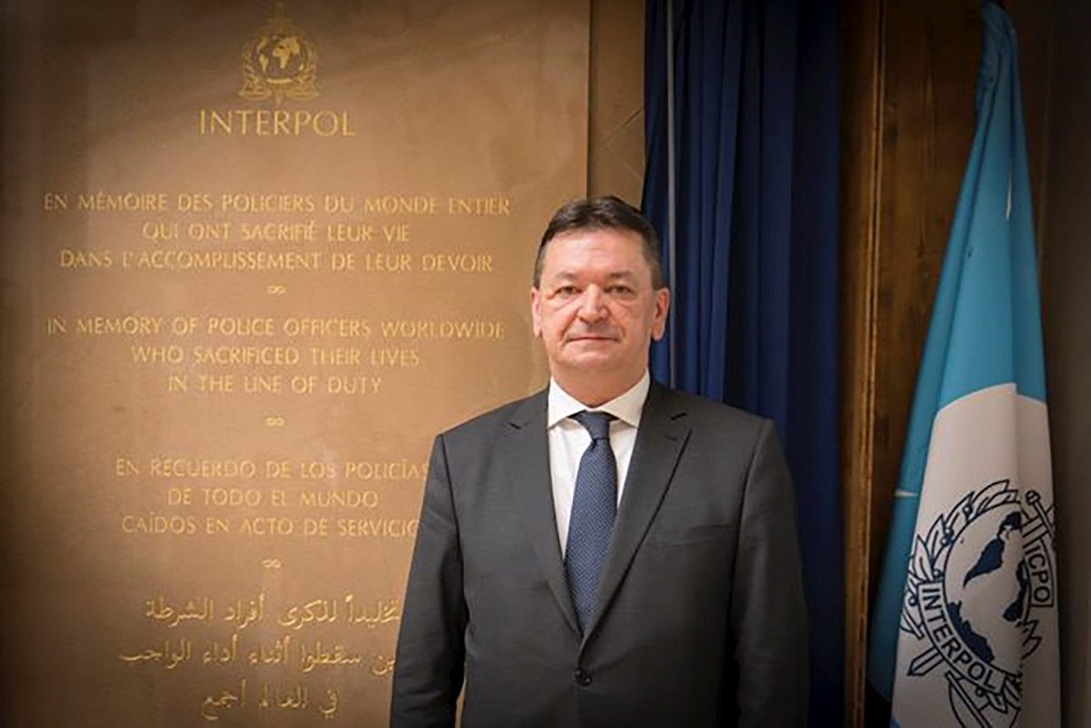 رئيس الإنتربول منظمة الشرطة الدولية