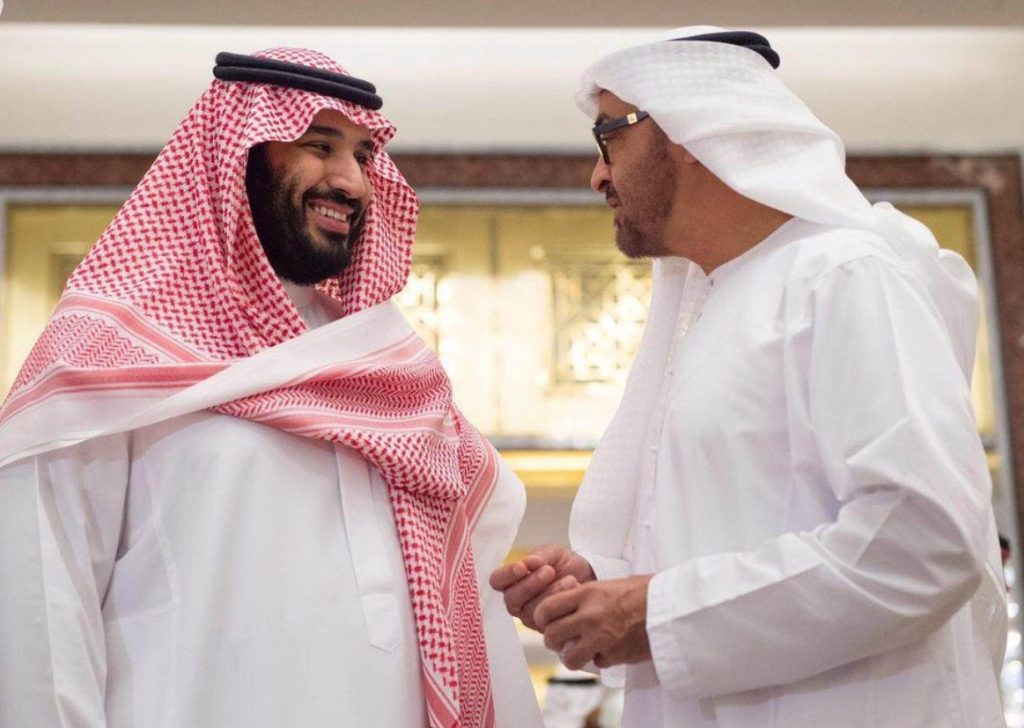 محمد بن سلمان يحضر حفلاً صاخباً