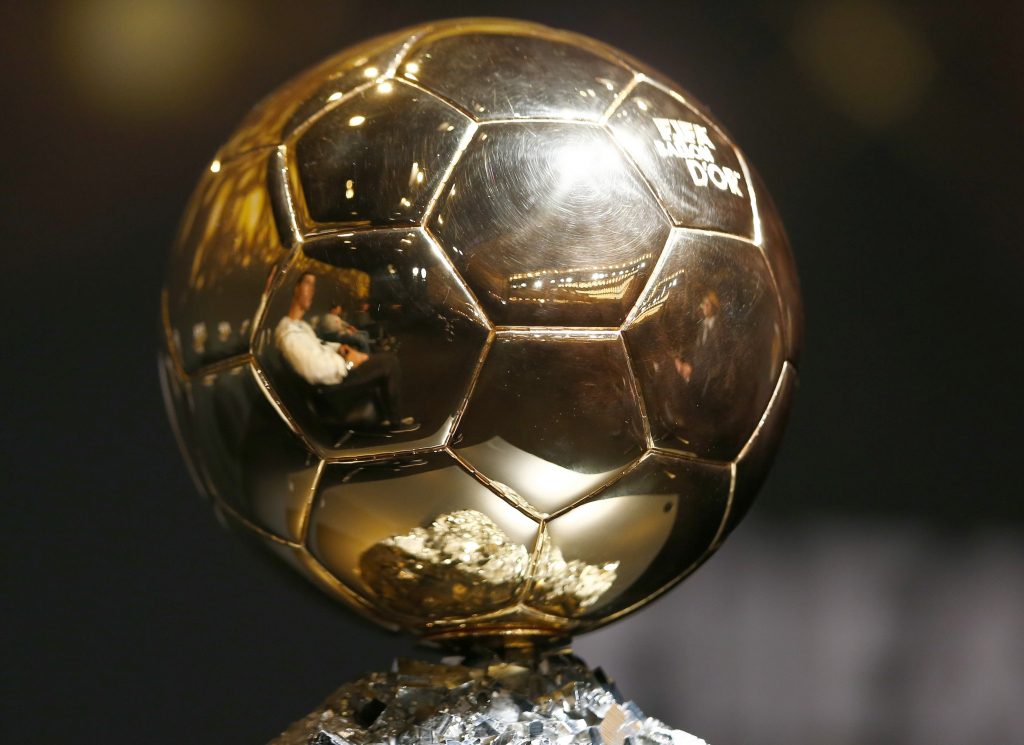 تسريب يكشف هوية الفائز بجائزة الكرة الذهبية لعام 2021 (رويترز)