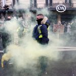 جانب من مظاهرات أصحاب السترات الصفراء في باريس