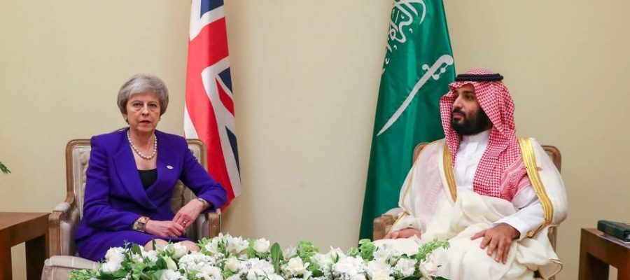 الإندبندنت تكشف عن زيارات «سرية» لمسؤولين بريطانيين للسعودية الإندبندنت تكشف عن زيارات «سرية» لمسؤولين بريطانيين للسعودية