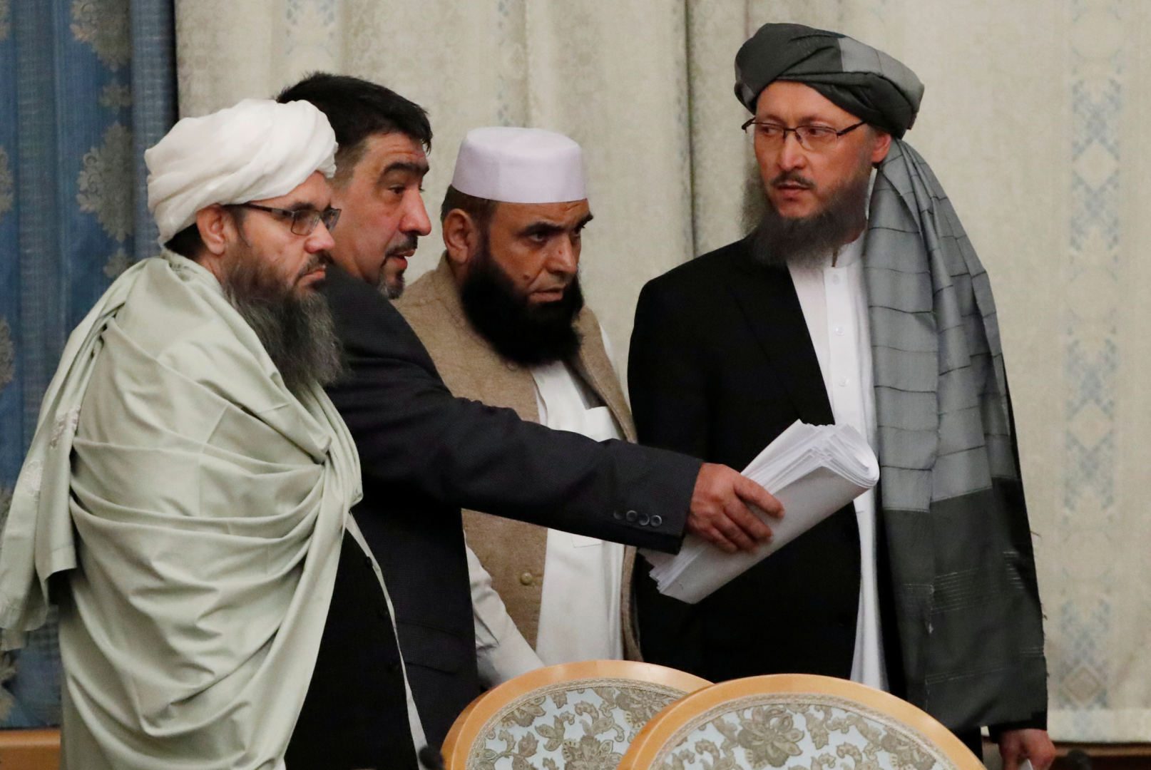 بعد عامٍ من المفاوضات، جاء وقت التشاور مع الزعماء.. انتهاء أحدث جولة من المحادثات بين أمريكا وطالبان