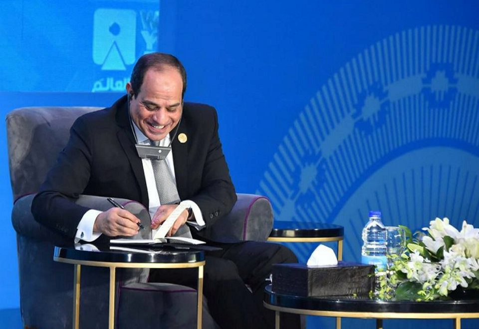 السيسي يقدم «علاجاً غريباً» لارتفاع الأسعار في مصر