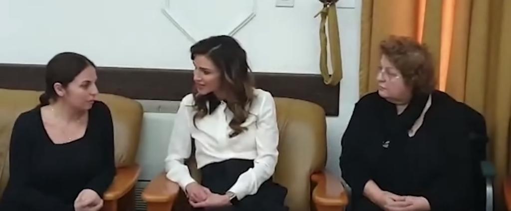 الملكة رانيا والأمير حمزة يقدمان واجب العزاء في «أبوعواد»