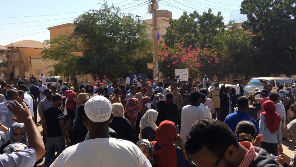 تجدُّد المظاهرات ودعوات لإضراب شامل في السودان