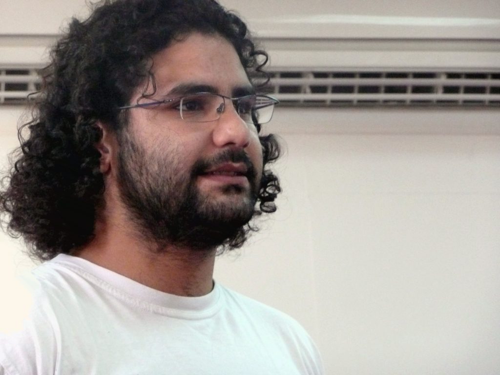 مصر تطلق سراح علاء عبد الفتاح بعد 5 سنوات سجن