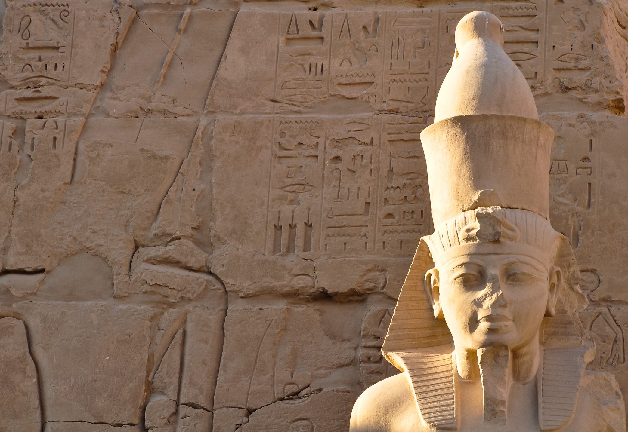 ما السر وراء تحطيم أنوف التماثيل في الآثار الفرعونية عربي بوست