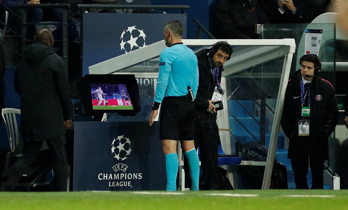 ضربة جزاء صحيحة لكنها لا تحتسب عادة.. الـ (VAR)  يخطف الأضواء من مانشستر يونايتد في ليلة الانتصار العظيم “فيديو”