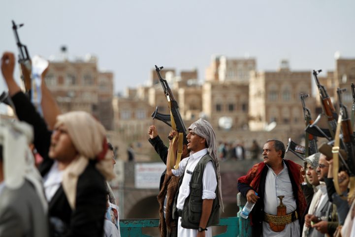 الحوثيون في اليمن/ رويترز