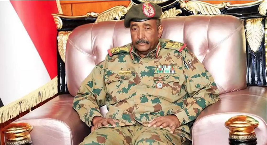عبد الفتاح البرهان الرئيس الجديد المجلس العسكري في السودان