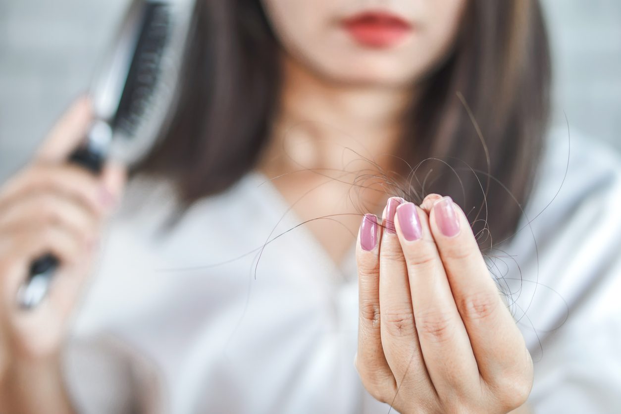 أطعمة تدعم نمو الشعر
