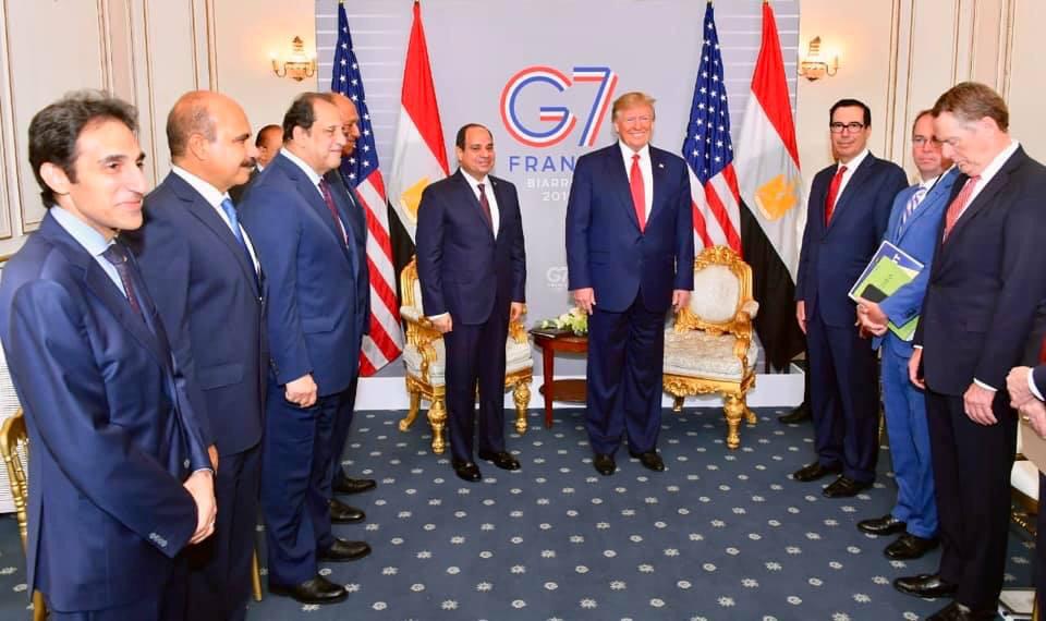فيديو.. ترامب يفاجئ السيسي أثناء لقائهما بالسؤال: من هو وزير المالية في مصر؟