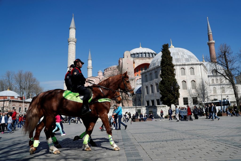 الشرطة التركية تركيا إسطنبول السعودية