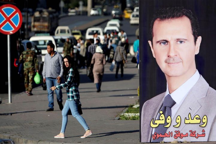الحكومة السورية تعجز اليوم تماماً عن العودة لاقتصاد ما قبل عام 2011، والمواطن يعلم ذلك جيداً/ رويترز