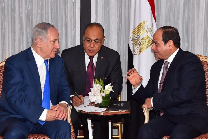 الرئيس المصري عبد الفتاح السيسي ورئيس الوزراء الاسرائيلي بنيامين نتنياهو/رويترز