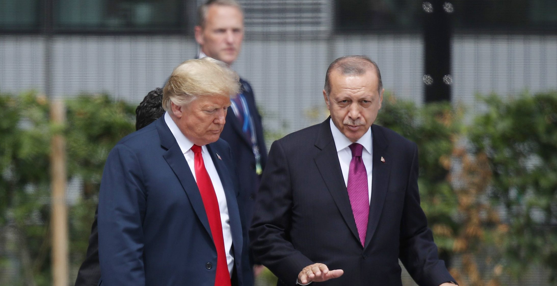 أردوغان قال لترامب: «تعاون معنا في سوريا، أو تنحَّ جانباً».. كواليس المكالمة التي فاجأت نتائجها الجميع