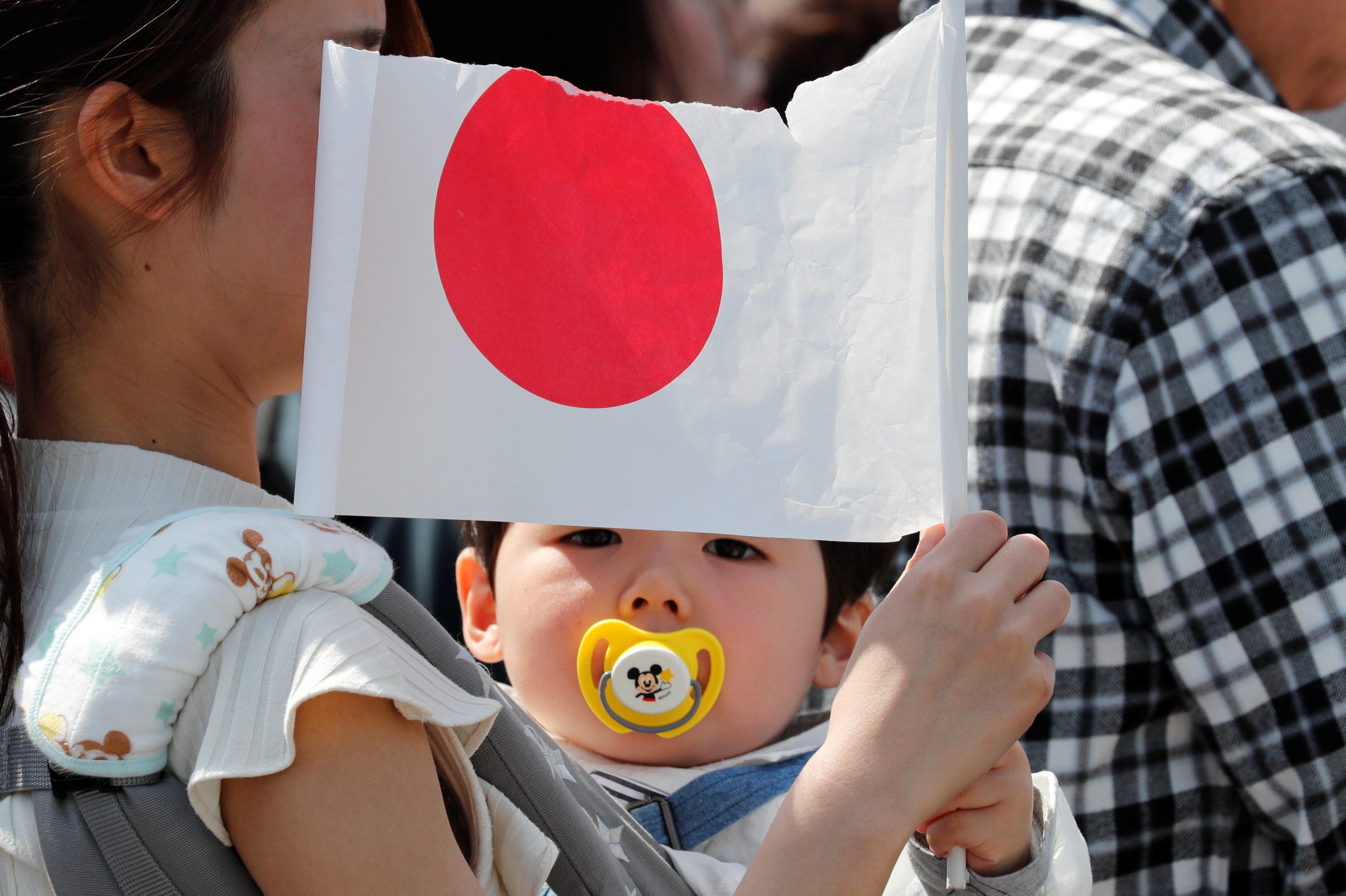 التعبير راحة جمعيه  نقص مهول في مواليد اليابان.. البلاد تسجل أضعف معدل منذ أكثر من 100 عام