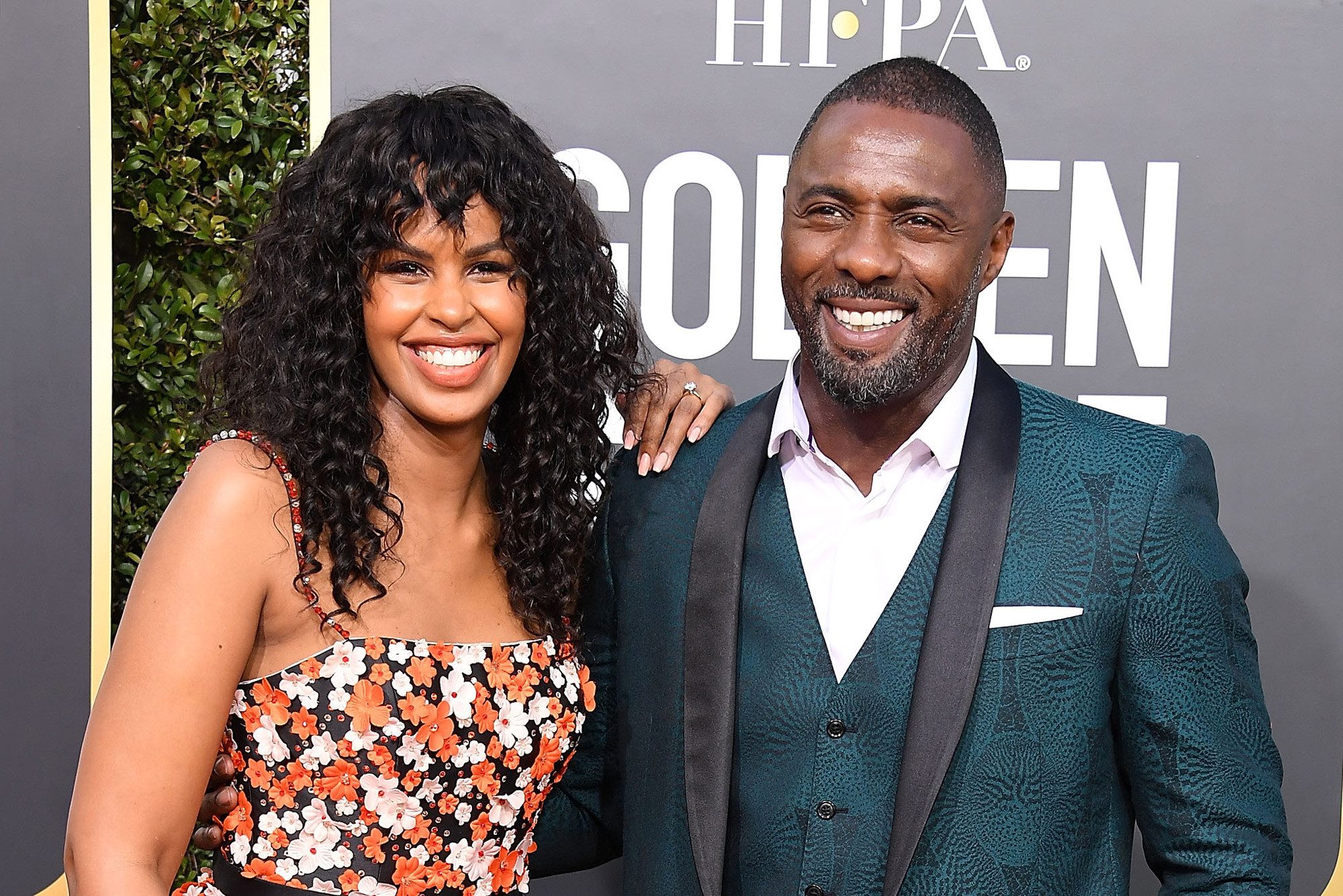 social media\ عروض زواج المشاهير