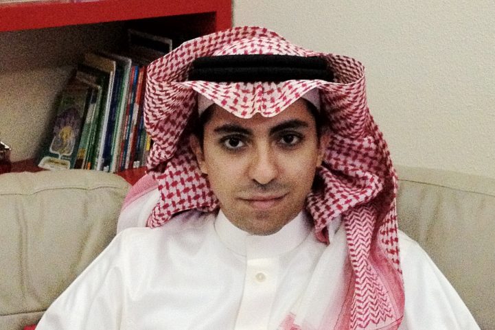 المدون السعودي رائف بدوي/الشبكات الاجتماعية