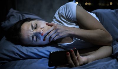 مشكلة العصر 6 سلوكيات تعرقل النوم وكيفية التعامل معها