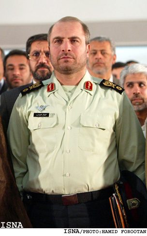 شغل قاليباف مناصب عسكرية كثيرة أبرزها قيادة القوات الجوية في الحرس الثوري/ Isna