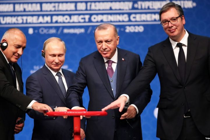 أردوغان وبتوين خلال افتتاح خط غاز TurkStream الذي افتُتح مؤخراً في تركيا/ الاناضول