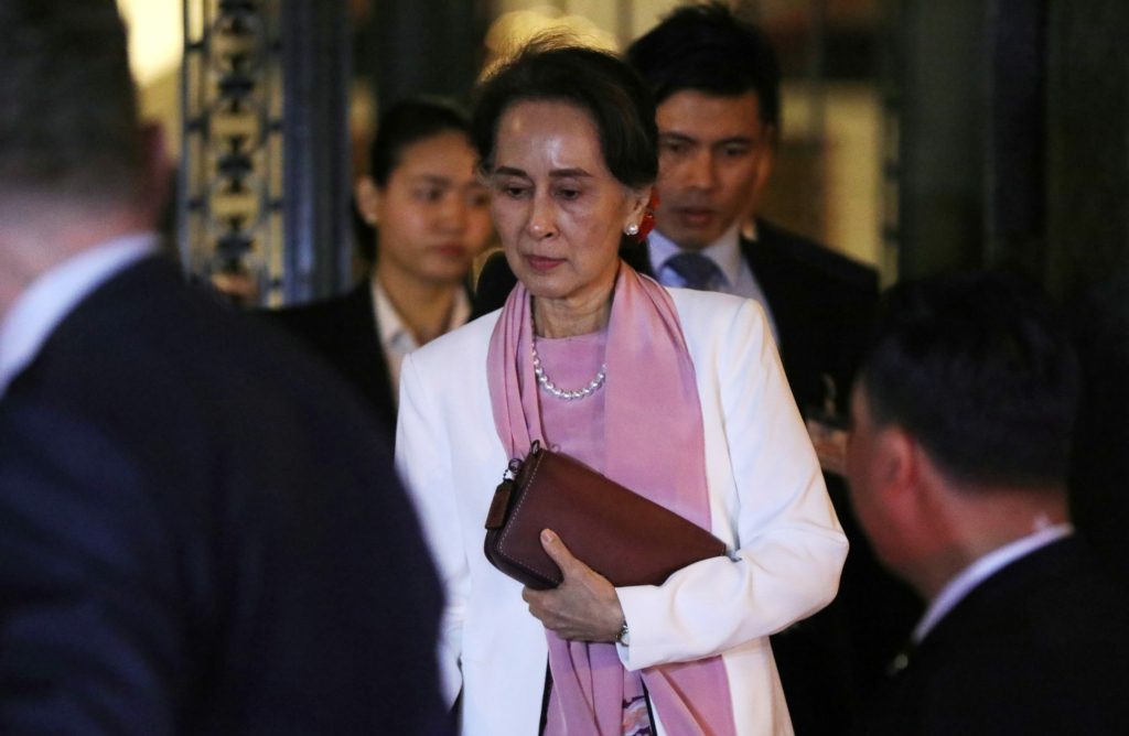 سو تشي زعيمة ميانمار