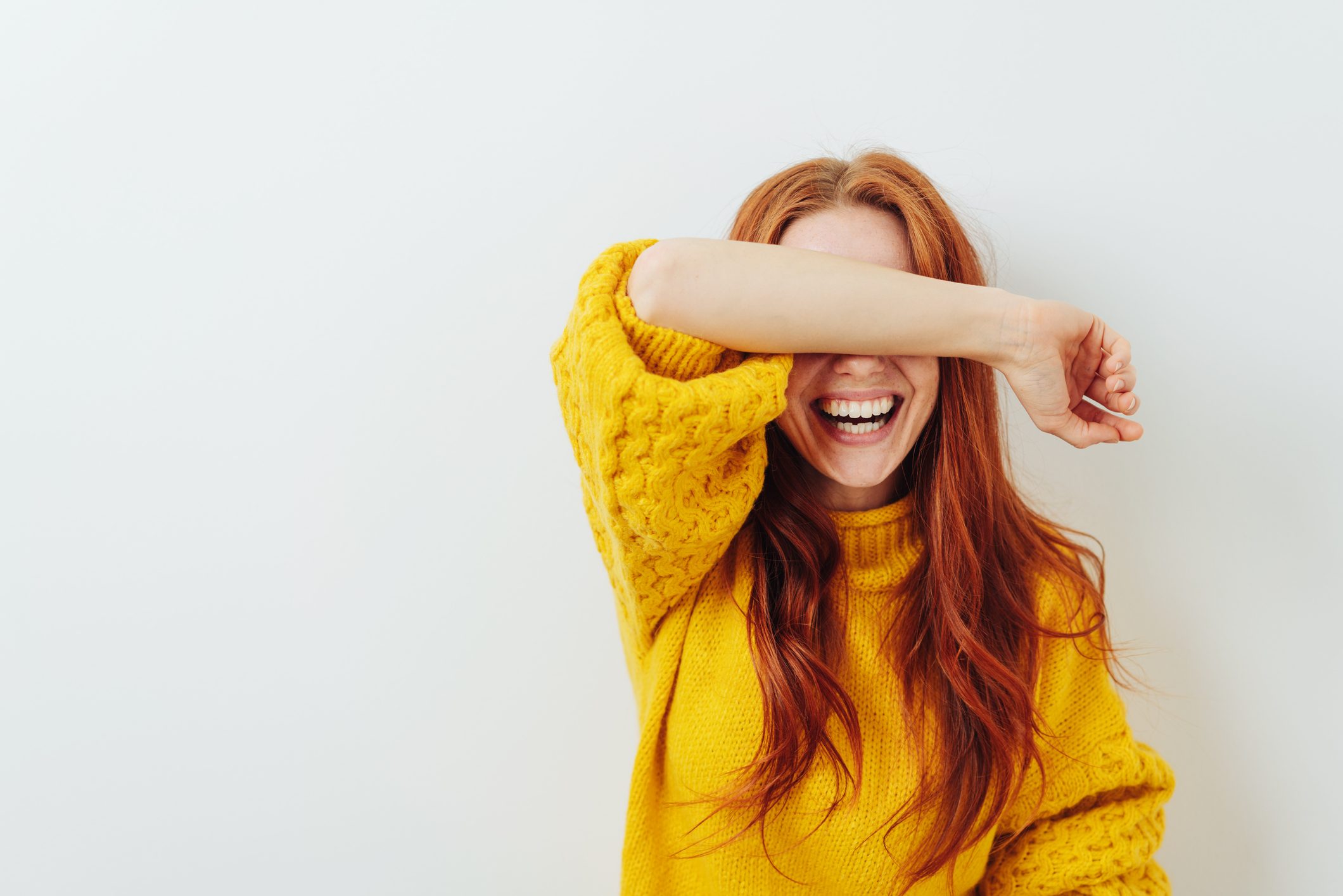 istock\ احمرار الوجه
