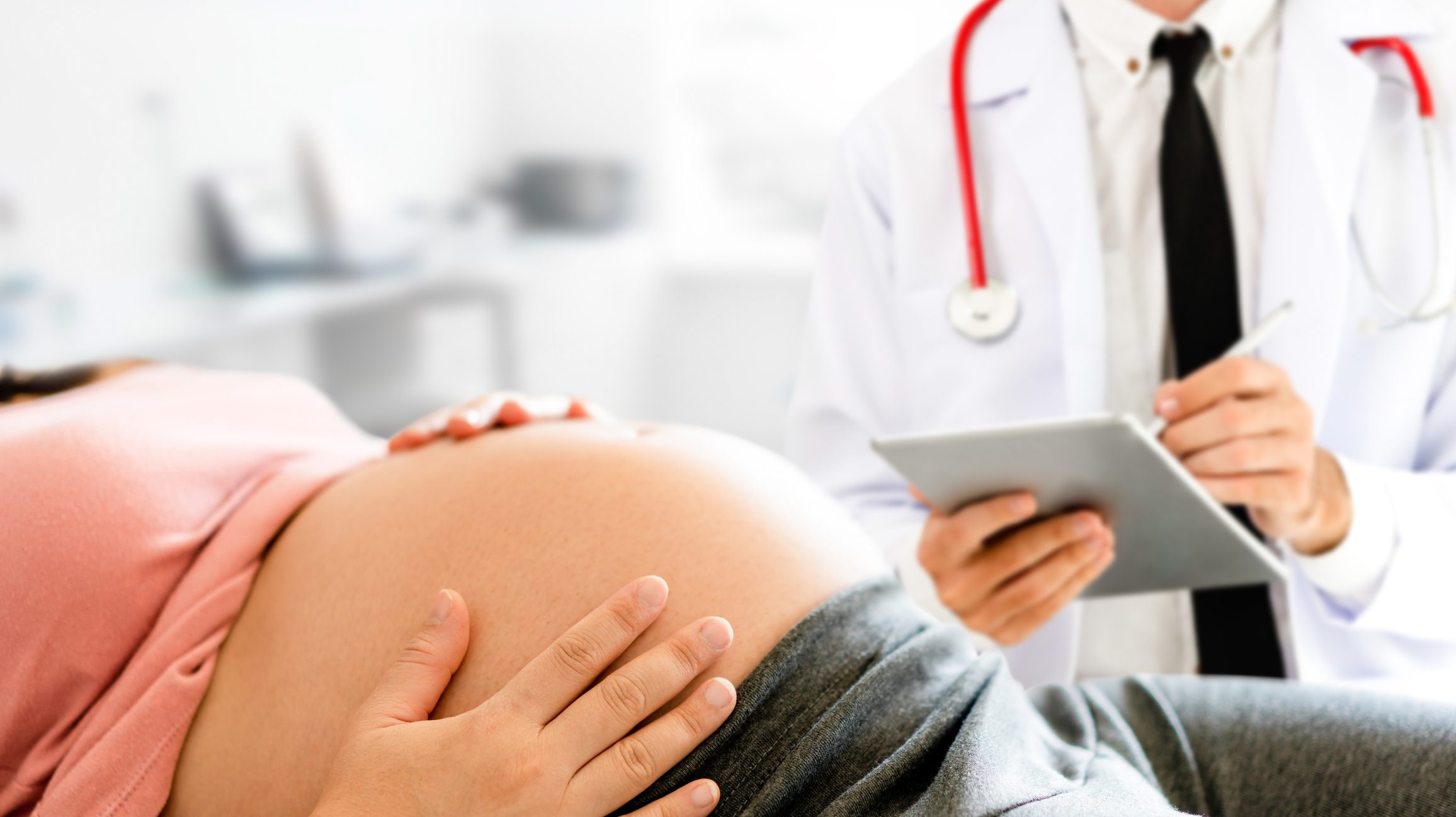 علامات المخاض أو أعراض ما قبل الولادة، تعرفي عليها بالتفصيل | عربي بوست