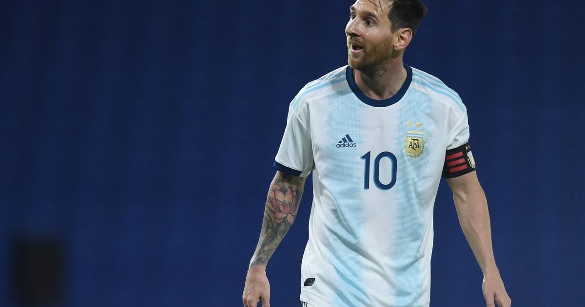 The Argentina striker “dares” Messi with a strange request during the Ecuador match