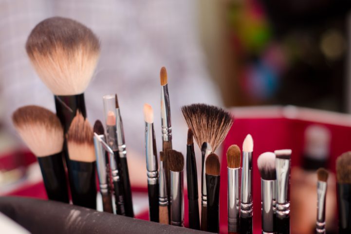 istock \ فرش المكياج
