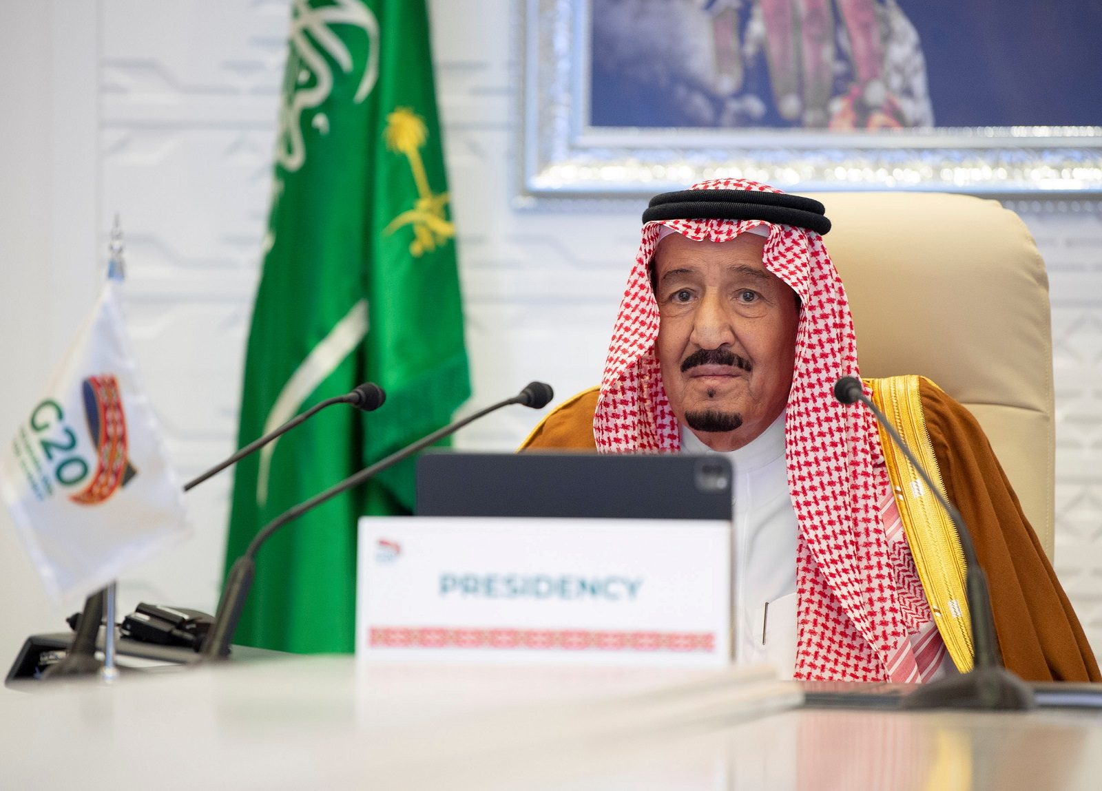 السعودية الملك سلمان حل الأزمة الخليحية