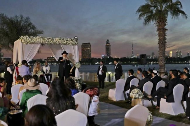 حفل زواج يهودي لسياح إسرائيليين في أحد فنادق دبي