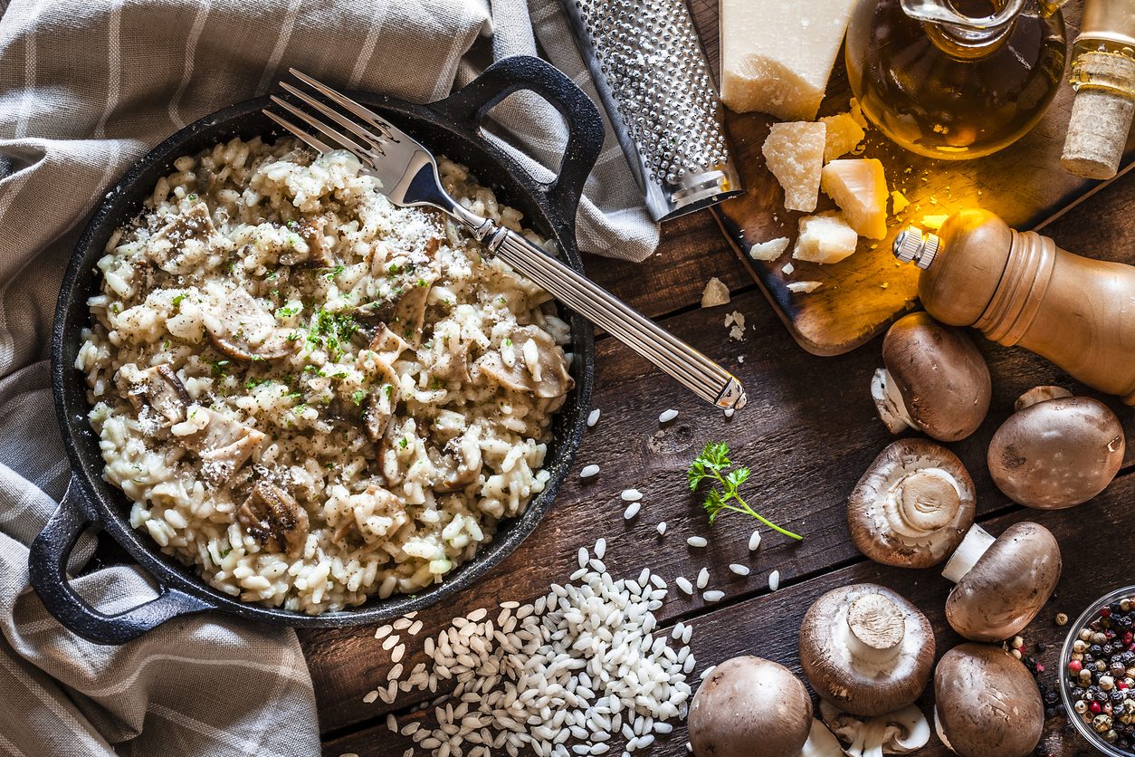 iStock/ طعام الأمير تشارلز المفضّل: فطيرة ريستو الفطر والجبن