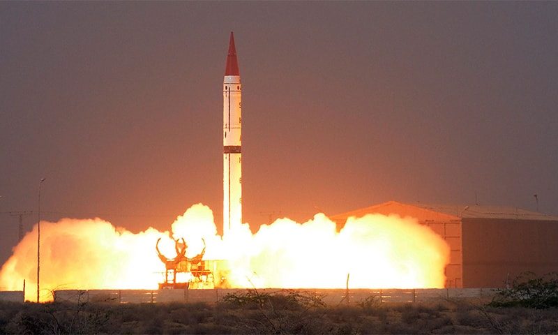 هدية غريبة يتبادلها الباكستانيون والهنود مطلع كل عام.. قصة الاتفاق الذي يلزم البلدين بإبلاغ الآخر بمواقع الأسلحة النووية
