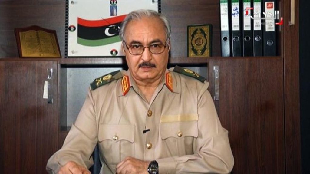 حفتر والحكومة الليبية