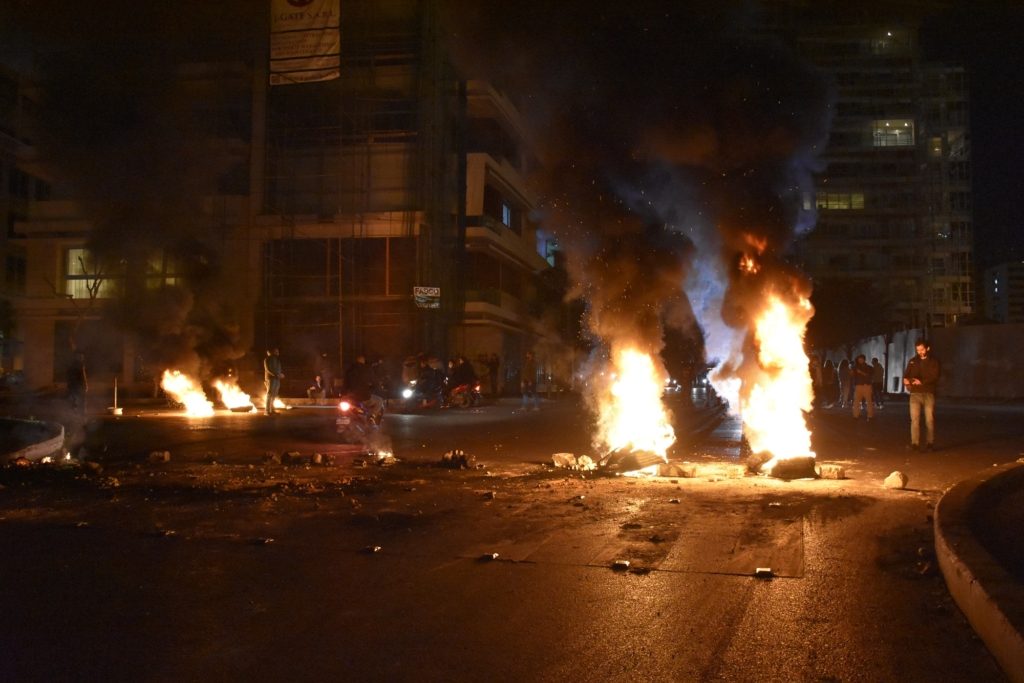 لبنان احتجاجات لبنان أزمة وقود