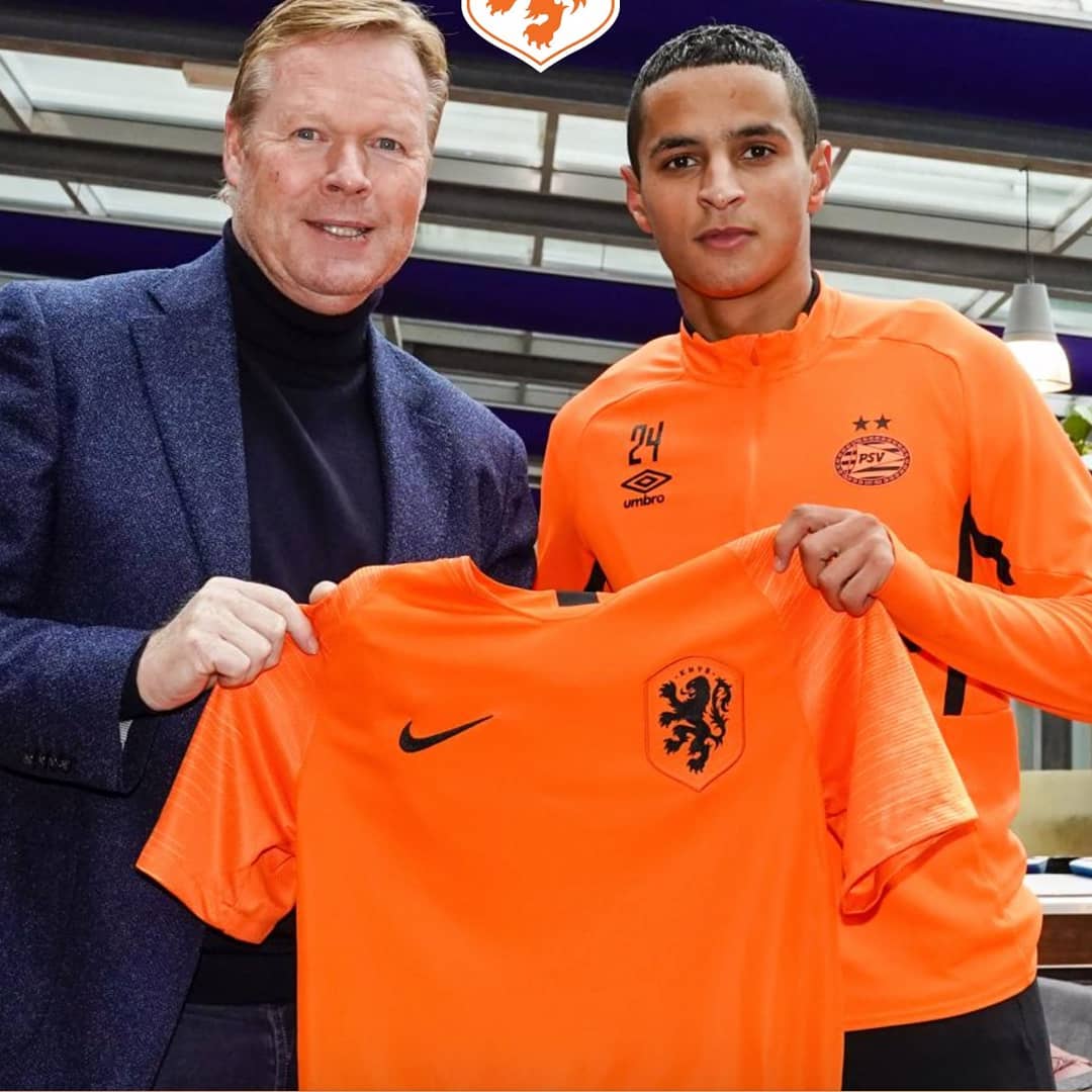 إحتارين اختار اللعب مع المنتخب الهولندي سنة 2019 (مواقع التواصل الاجتماعي)