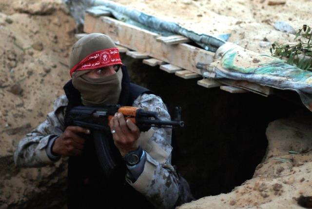 أنفاق حماس في غزة/رويترز