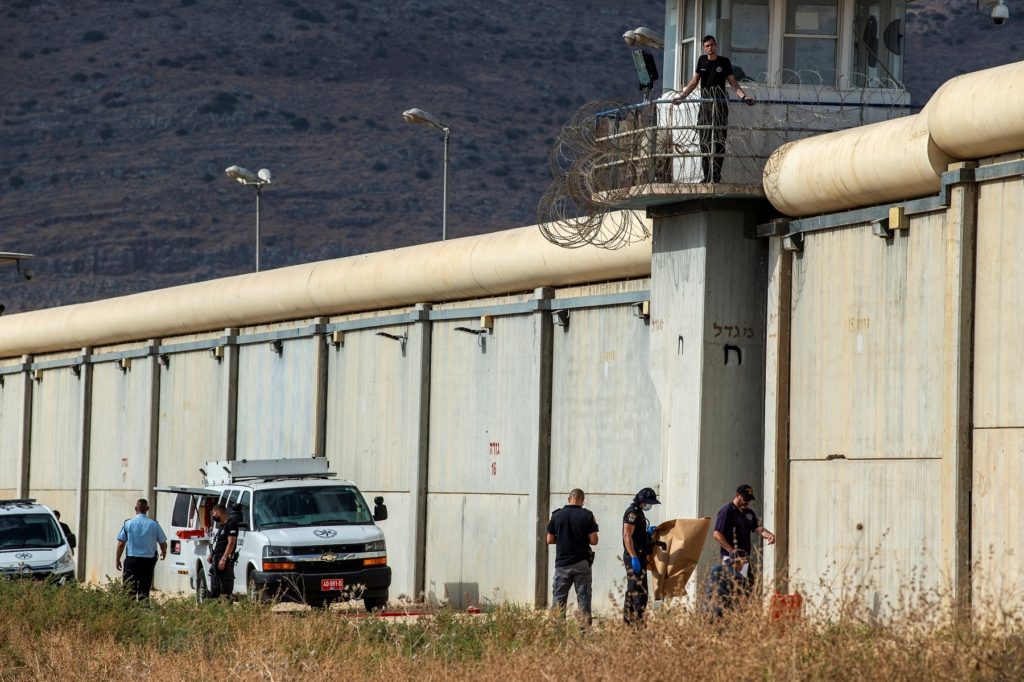 هروب الأسرى الفلسطينيين سجن جلبوع