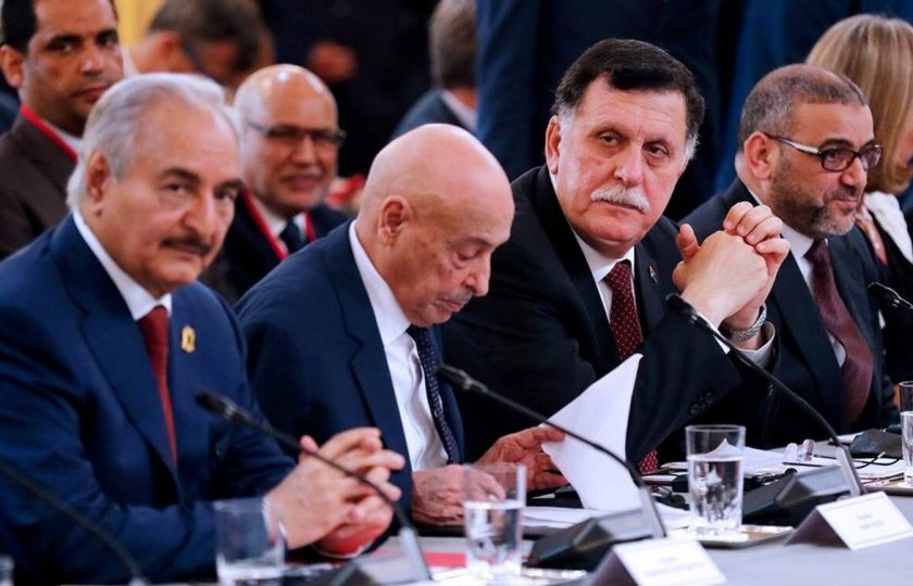 ليبيا مهددة بالعودة للحرب.. حفتر وعقيلة صالح يحاولان خلق فراغ حكومي، فمن معهما ومن ضدهما؟