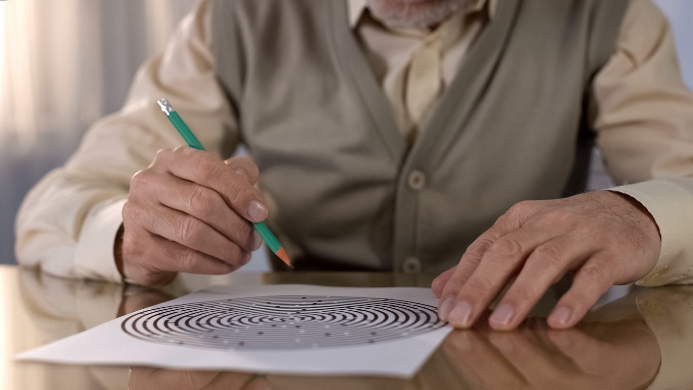 ألعاب الذكاء والألغاز تساهم في تحسين قدرات العقل - iStock