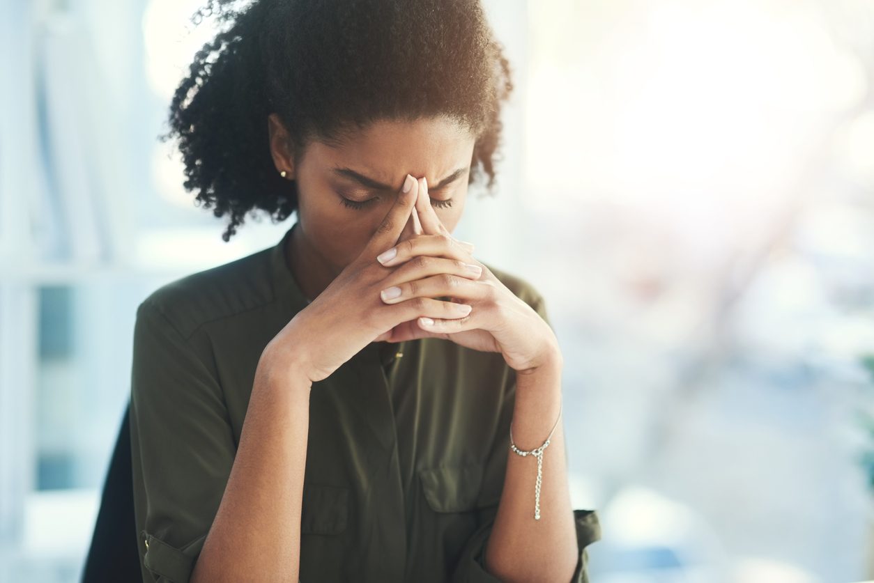 اتضح أن تعبيرات الوجه تلك تساعد في تحسين الأداء الجسدي والذهني - iStock