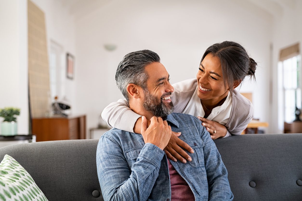 يميل الشخص الذي يشعر أنه أكبر من عمره بتحمُّل مسؤوليات أكبر - iStock
