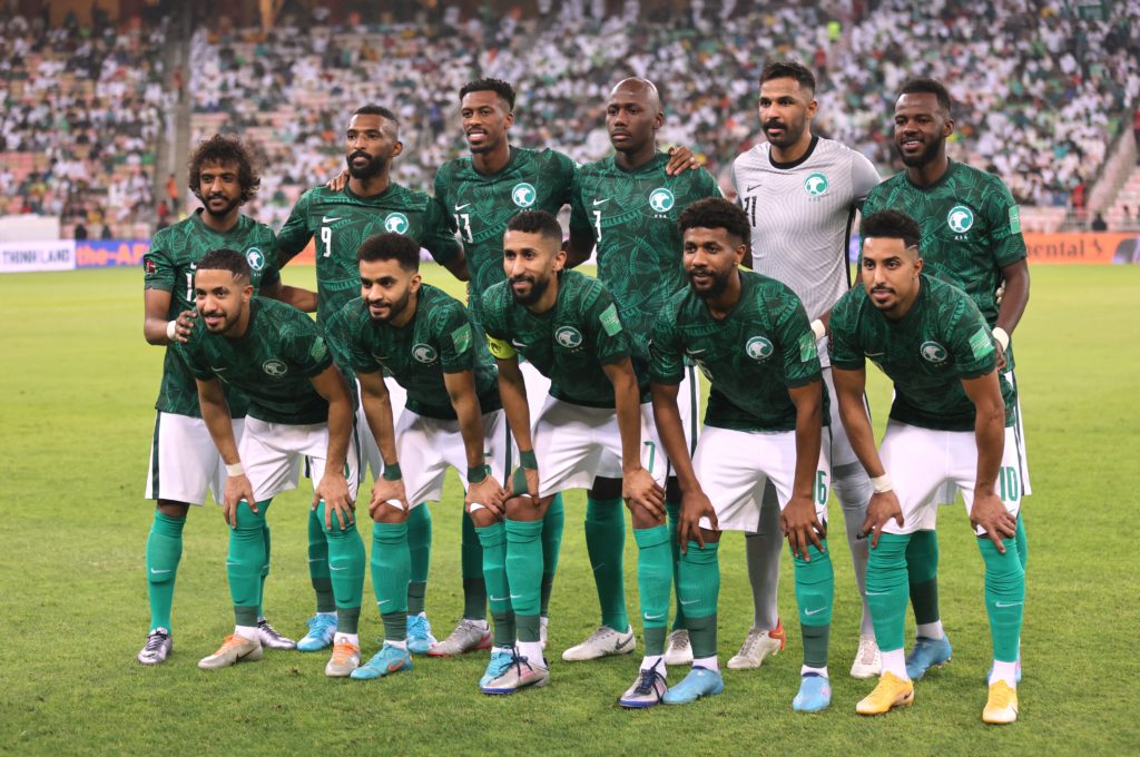 منتخب السعودية أحد ممثلي العرب في كأس العالم 2022 (رويترز)