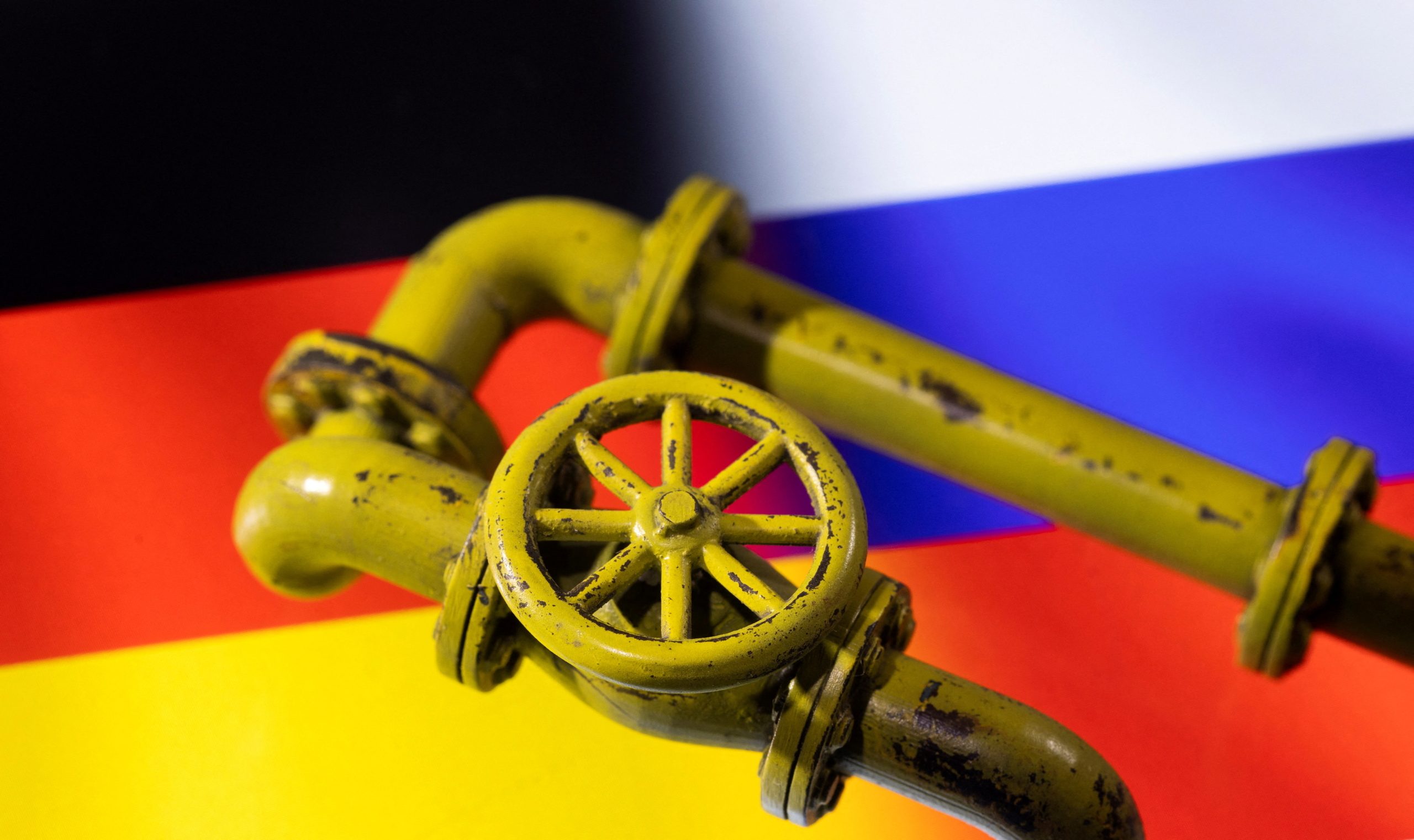 تعتمد أوروبا على روسيا بشكل كبير لسد احتياجاتها من الغاز/رويترز